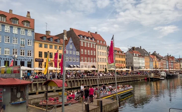 Denmark Bank Holidays 2025/26: Dates and Traditions 2 Denmark Bank Holidays and Traditions